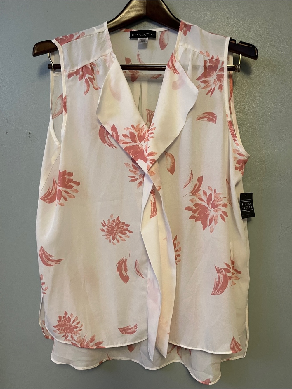 Simply Styled White and Pink Floral Ruffle-Front Sleeveless Camisole